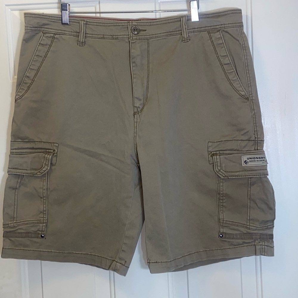 Union bay Cargo Men Shorts Size 40
